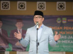 33 April